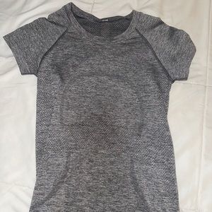Lululemon gray swiftly tech short sleeve